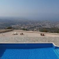 Villa in the suburbs in Republic of Cyprus, Eparchia Pafou, 354 sq.m.