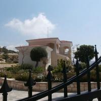 Villa in the suburbs in Republic of Cyprus, Eparchia Pafou, 354 sq.m.