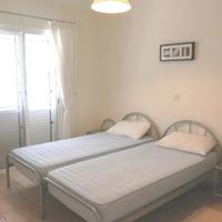 Villa at the second line of the sea / lake, in the suburbs in Republic of Cyprus, Eparchia Pafou, 125 sq.m.