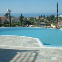 Villa in the suburbs in Republic of Cyprus, Eparchia Pafou, 340 sq.m.