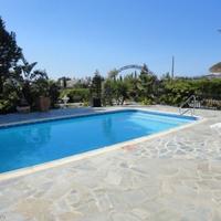 Вилла в пригороде на Кипре, Пафос, 400 кв.м.