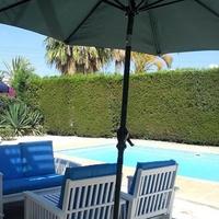 Вилла на первой линии моря/озера, в пригороде на Кипре, Пафос, 150 кв.м.