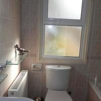 Вилла на первой линии моря/озера, в пригороде на Кипре, Пафос, 197 кв.м.