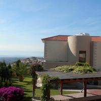 House in the suburbs in Republic of Cyprus, Eparchia Pafou, 250 sq.m.