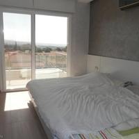 Villa at the second line of the sea / lake, in the suburbs in Republic of Cyprus, Eparchia Pafou, 200 sq.m.