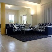 House at the first line of the sea / lake, in the suburbs in Republic of Cyprus, Eparchia Pafou, 200 sq.m.