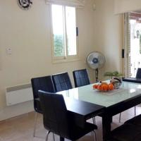 House at the first line of the sea / lake, in the suburbs in Republic of Cyprus, Eparchia Pafou, 200 sq.m.