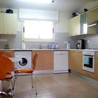 House at the first line of the sea / lake, in the suburbs in Republic of Cyprus, Eparchia Pafou, 200 sq.m.