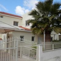 Villa in the suburbs in Republic of Cyprus, Eparchia Pafou, 280 sq.m.