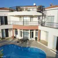 Вилла в пригороде на Кипре, Пафос, 280 кв.м.