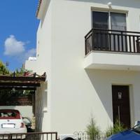 Вилла в центре города, в пригороде на Кипре, Пафос, 90 кв.м.