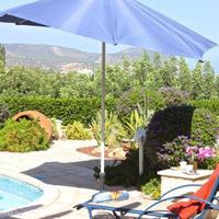 Villa in the city center, at the first line of the sea / lake, in the suburbs in Republic of Cyprus, Eparchia Pafou, 160 sq.m.