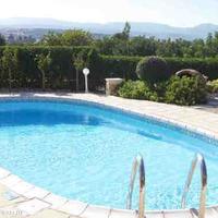 Villa in the city center, at the first line of the sea / lake, in the suburbs in Republic of Cyprus, Eparchia Pafou, 160 sq.m.