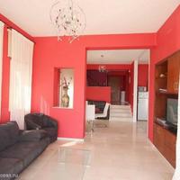 Вилла в центре города, на первой линии моря/озера, в пригороде на Кипре, Пафос, 385 кв.м.