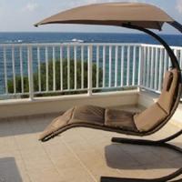 Вилла в центре города, на первой линии моря/озера, в пригороде на Кипре, Пафос, 385 кв.м.