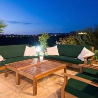 Вилла на второй линии моря/озера на Кипре, Пафос, 248 кв.м.