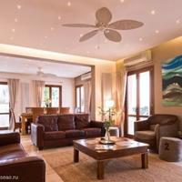 Вилла на второй линии моря/озера на Кипре, Пафос, 248 кв.м.