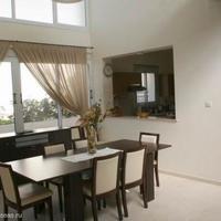 Вилла в центре города, на первой линии моря/озера, в пригороде на Кипре, Пафос, 298 кв.м.