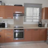 Вилла в центре города, на первой линии моря/озера, в пригороде на Кипре, Пафос, 298 кв.м.