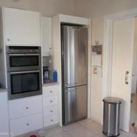 Вилла в центре города, на первой линии моря/озера на Кипре, Пафос, 165 кв.м.