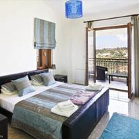 Villa at the second line of the sea / lake in Republic of Cyprus, Eparchia Pafou, 228 sq.m.