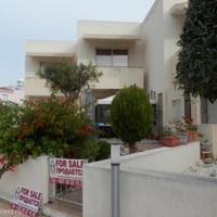 Таунхаус в центре города на Кипре, Пафос, 110 кв.м.