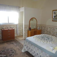 Дом на второй линии моря/озера, в пригороде на Кипре, Пафос, 180 кв.м.