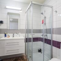 Вилла в центре города, в пригороде на Кипре, Лимасол, 265 кв.м.