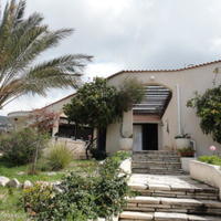 Villa in the suburbs in Republic of Cyprus, Eparchia Pafou, Paphos, 200 sq.m.