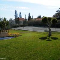 Таунхаус в центре города, на первой линии моря/озера, в пригороде на Кипре, Пафос, 110 кв.м.