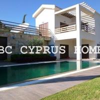 Вилла в пригороде на Кипре, Лимасол, 300 кв.м.