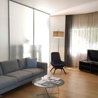 Flat at the first line of the sea / lake in Montenegro, Budva, 99 sq.m.