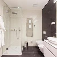 Flat at the first line of the sea / lake in Montenegro, Budva, 139 sq.m.