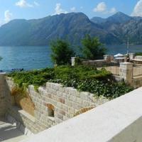 House at the first line of the sea / lake in Montenegro, Kotor, 400 sq.m.