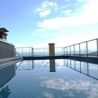 Penthouse at the second line of the sea / lake, in the city center in Guyane, 240 sq.m.