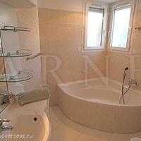 Penthouse in the city center in Guyane, 125 sq.m.
