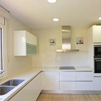 Шале в пригороде в Испании, Каталония, Багур, 310 кв.м.