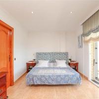 Шале в пригороде в Испании, Каталония, Багур, 340 кв.м.