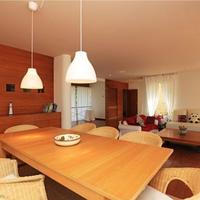 Villa in the city center, in the suburbs in Spain, Catalunya, Girona, 550 sq.m.