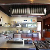 Villa in the city center, in the suburbs in Spain, Catalunya, Girona, 550 sq.m.