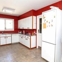 House in the city center, in the suburbs in Spain, Catalunya, Begur, 863 sq.m.