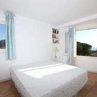 Townhouse in the city center, in the suburbs in Spain, Catalunya, Begur, 307 sq.m.