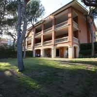 Townhouse in the city center in Spain, Catalunya, Begur, 600 sq.m.