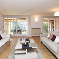Townhouse in the city center in Spain, Catalunya, Begur, 600 sq.m.
