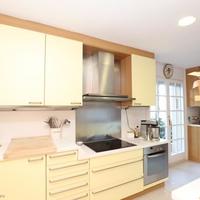 Townhouse in the city center in Spain, Catalunya, Begur, 600 sq.m.