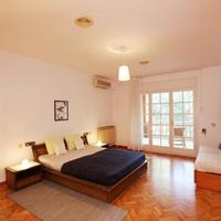 Townhouse in the city center in Spain, Catalunya, Begur, 600 sq.m.