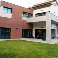 House in the city center in Spain, Catalunya, Begur, 450 sq.m.