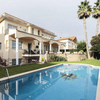 Дом в пригороде в Испании, Каталония, Багур, 400 кв.м.