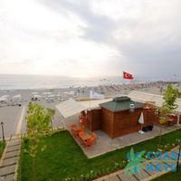 Apartment at the first line of the sea / lake, in the suburbs in Turkey, 76 sq.m.