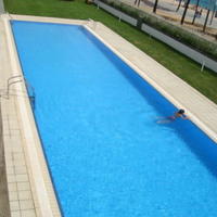 Квартира на первой линии моря/озера в Испании, Каталония, Жирона, 140 кв.м.